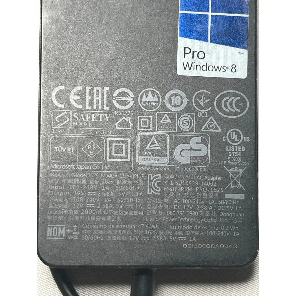 Microsoft Surface Pro Power Supply 36W AC Adapter Model 1625 12V 2.58A Black